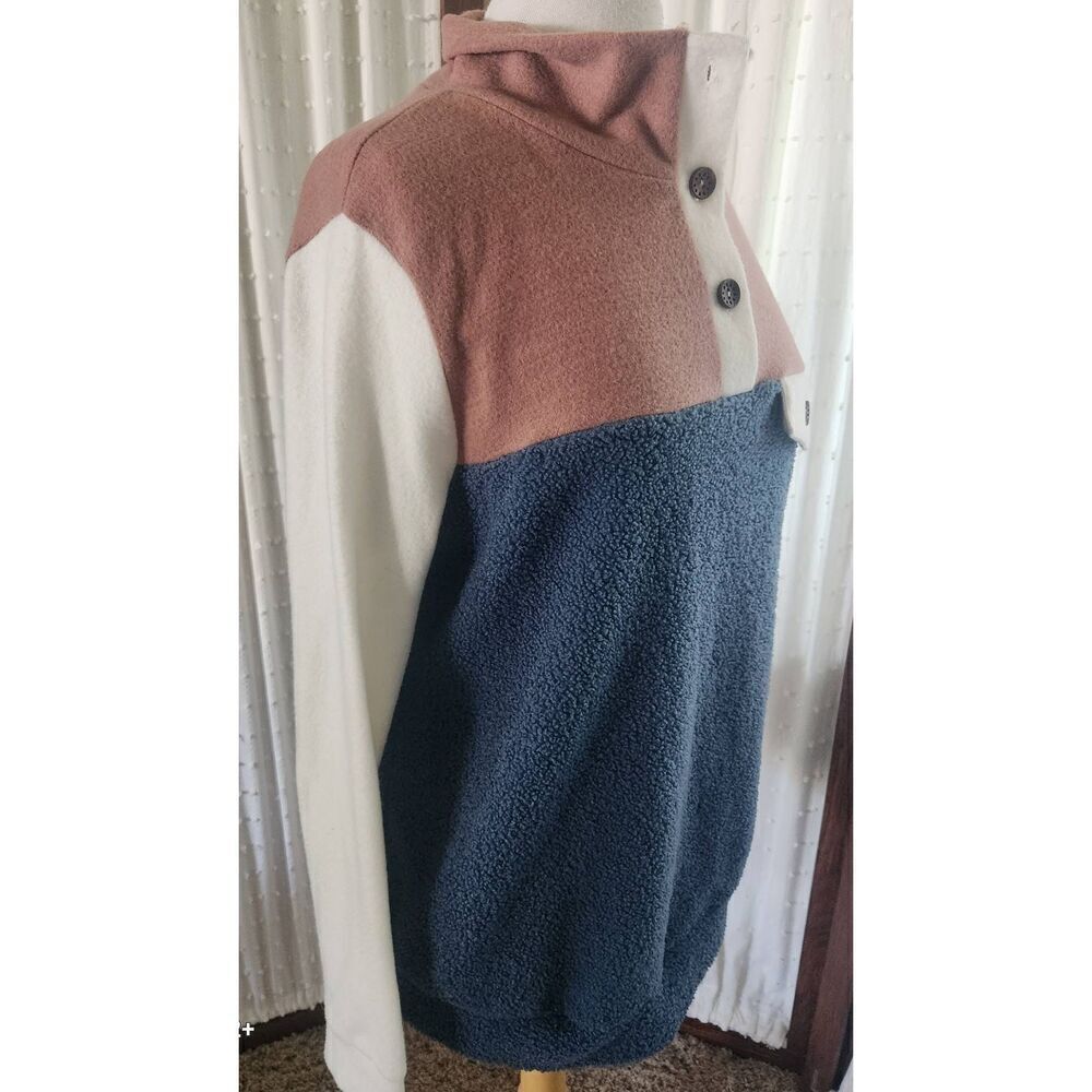 T52 Ces Femme 1/2 button Sherpa pullover